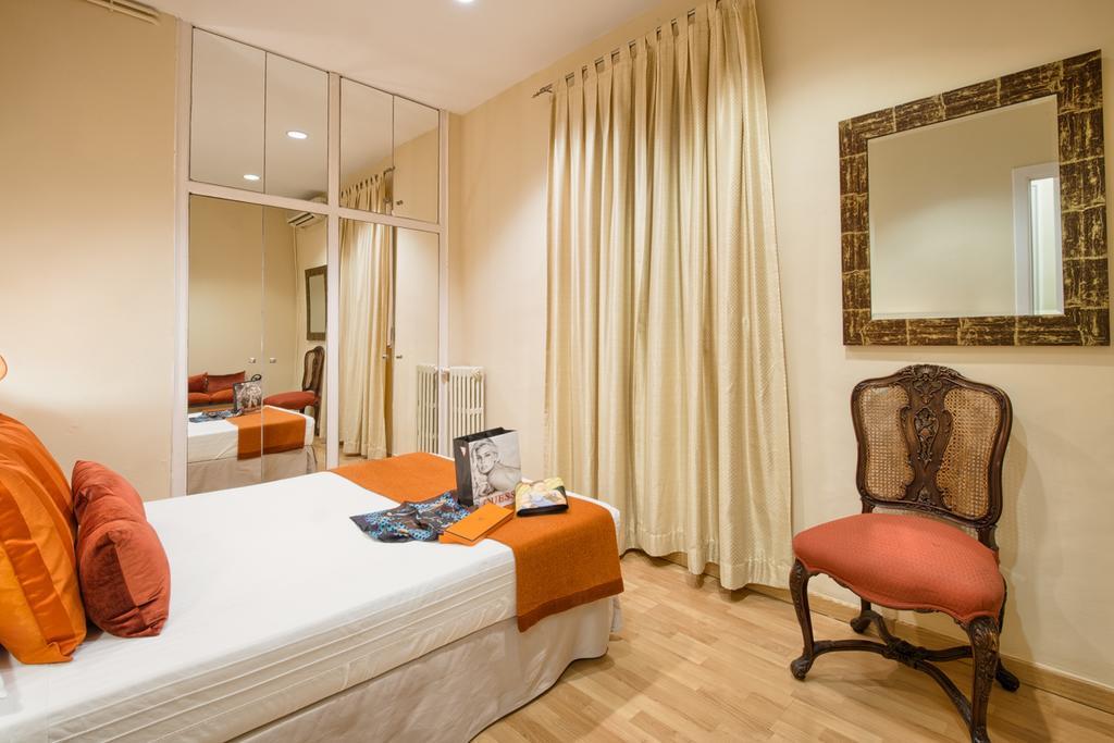 Casa Con Estilo Balmes B&B Barcelona Room photo